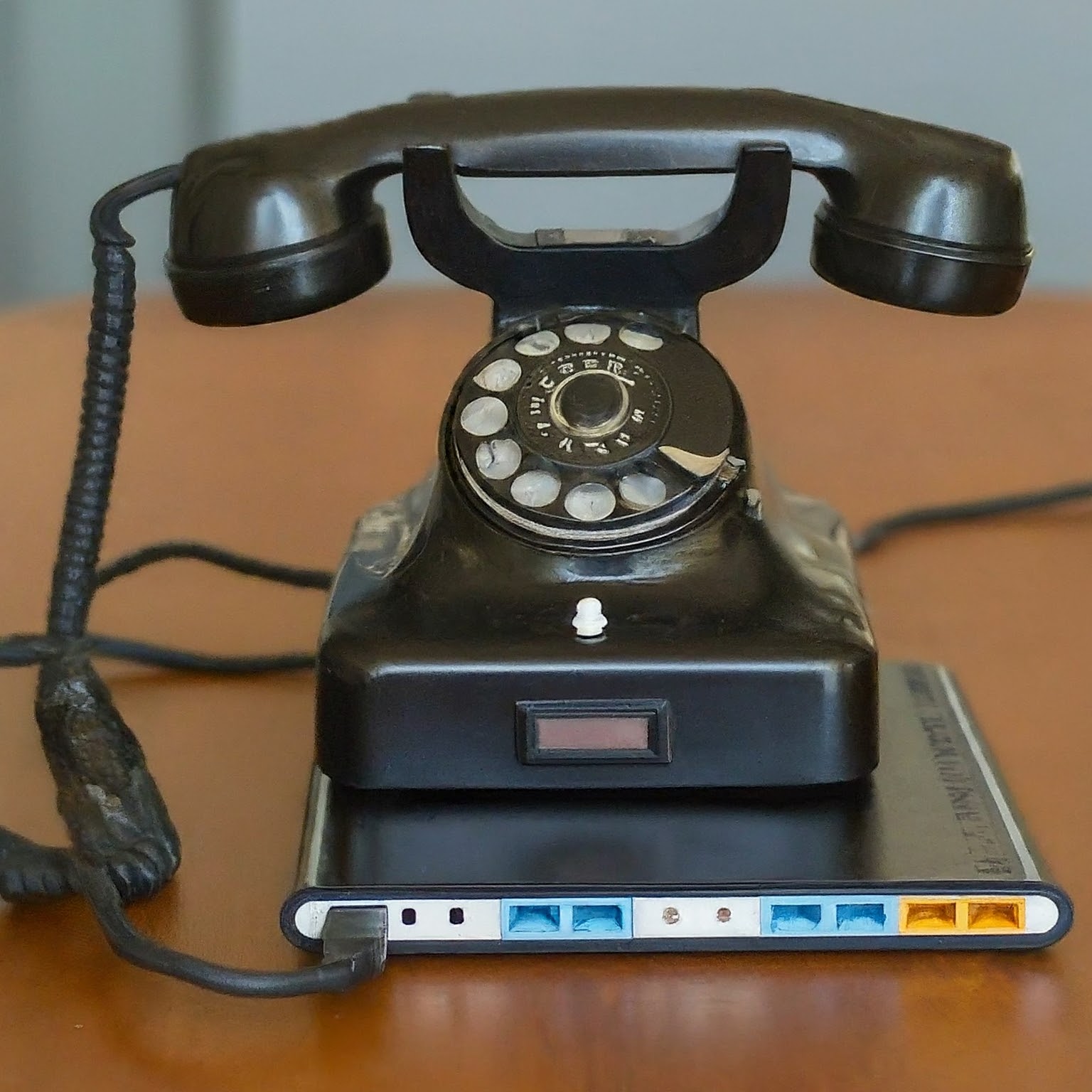 VoIP Explained: Internet Calling, Codecs and Troubleshooting